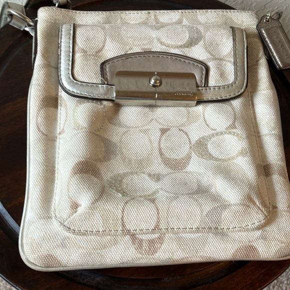 Coach:Cream/Beige/Gray Swing Crossbody Bag-Adjustable Strap-wet look-Silver tone - Picture 11 of 16